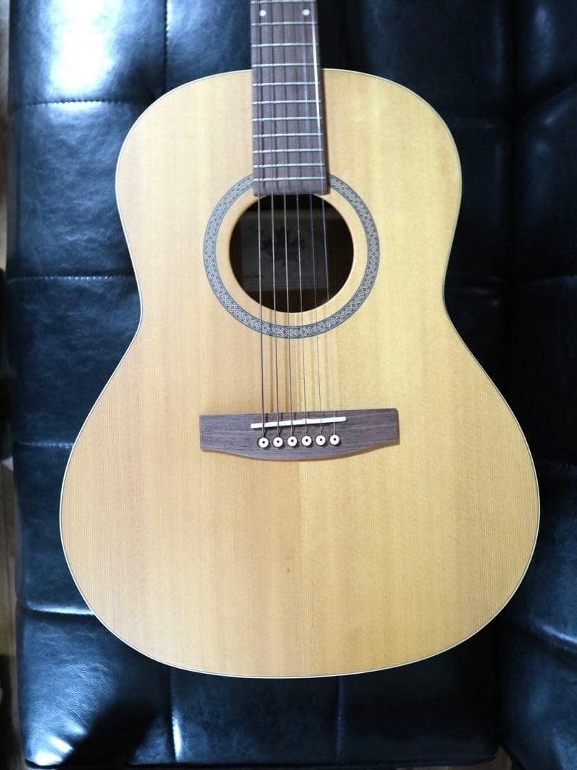 【送料込み】NORMAN B20 FOLK 製　ハンドメイド ギター