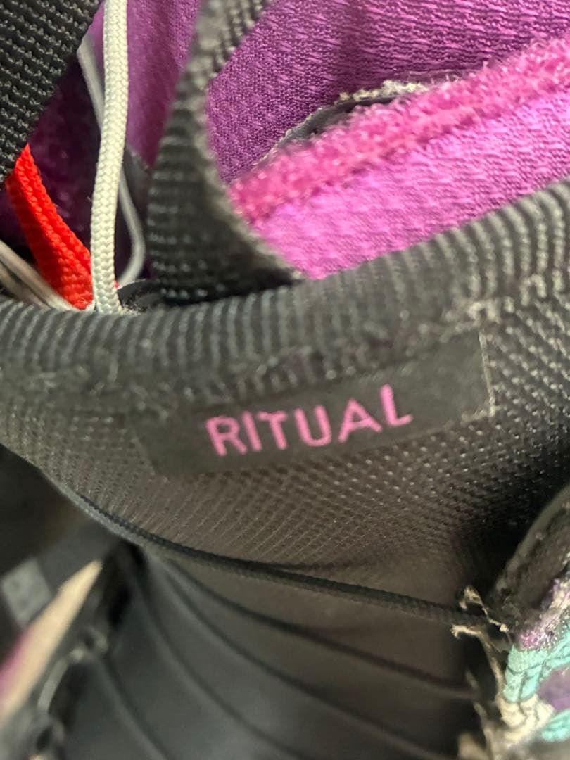 【定価4万円超・使用10回弱】BURTON RITUAL 25.5cm バートン