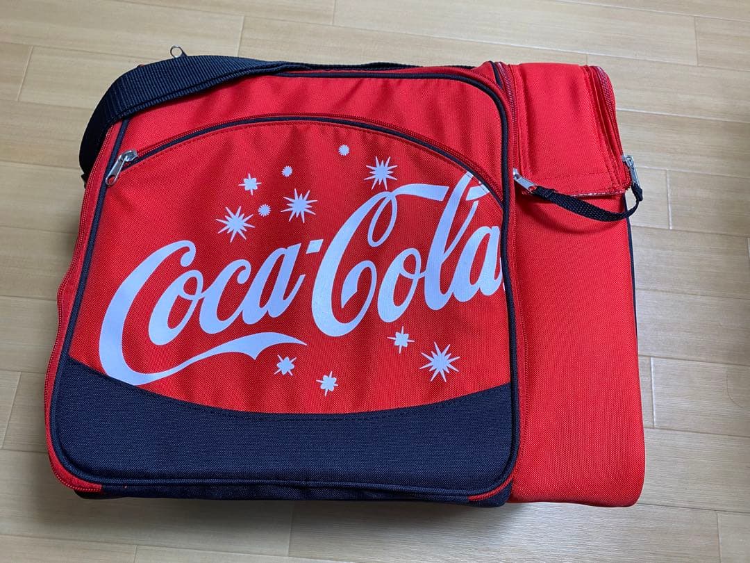コカコーラ　キャンプグッズ　保冷付きバッグ　非売品