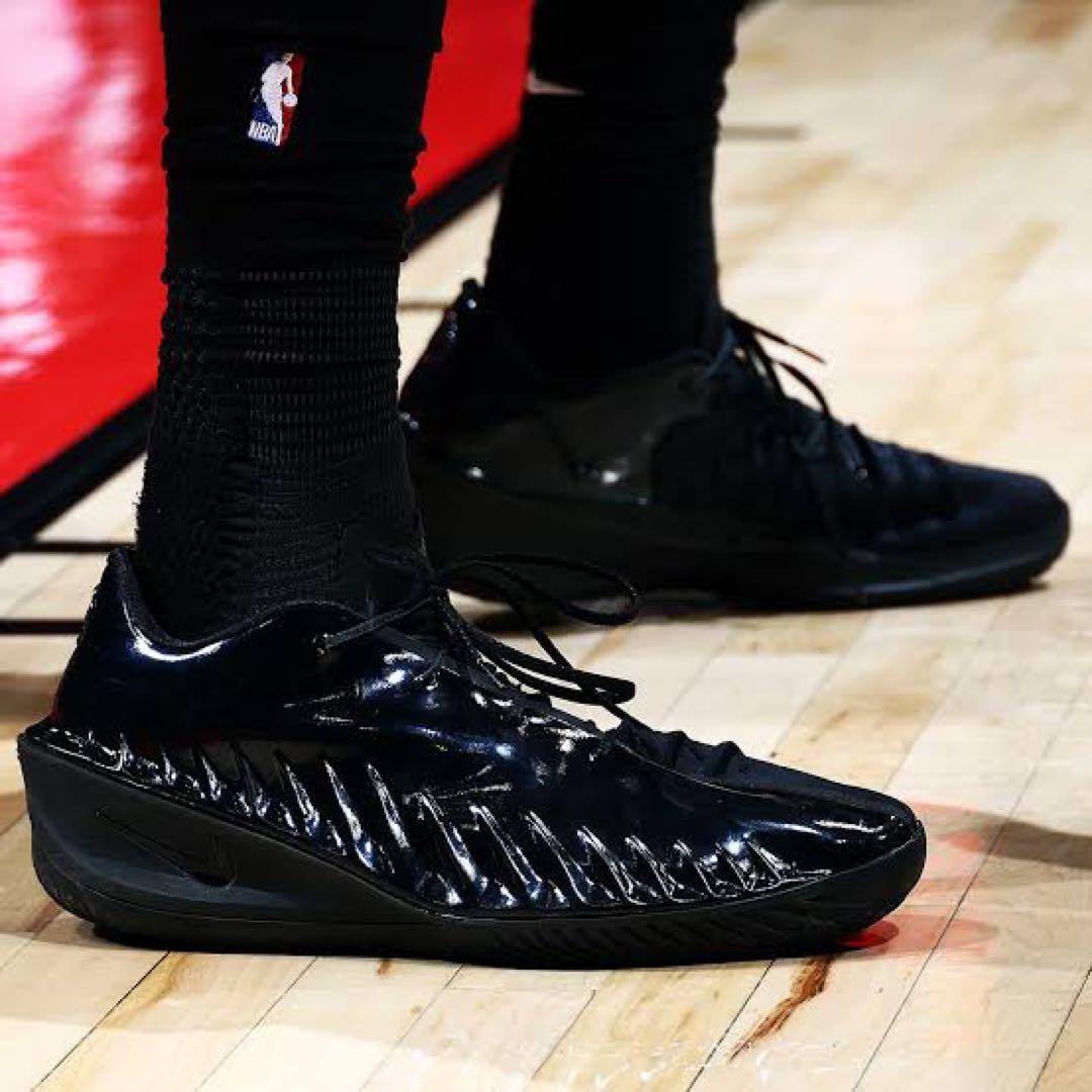 Nike GT Cut 4 Black/Anthracite 30センチ