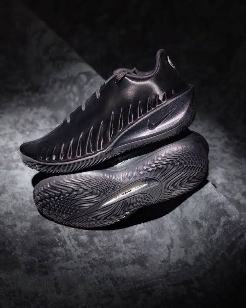 Nike GT Cut 4 Black/Anthracite 30センチ