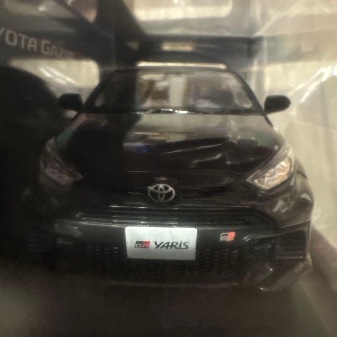 トヨタ GR Yaris ミニカー 1/30スケール プレシャスブラックパール
