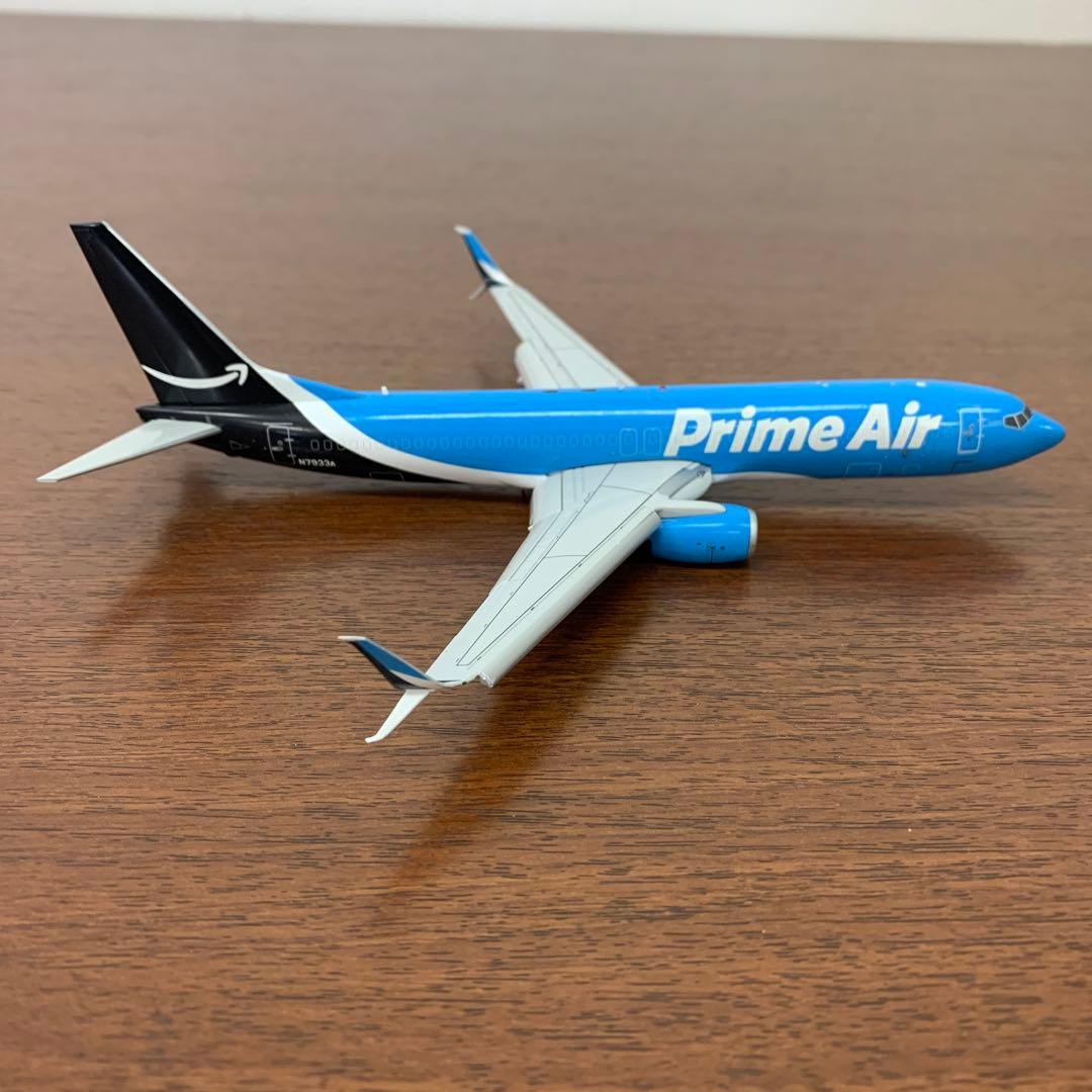 ❶　1/200　アマゾンプライムエア B737-800 N7933A