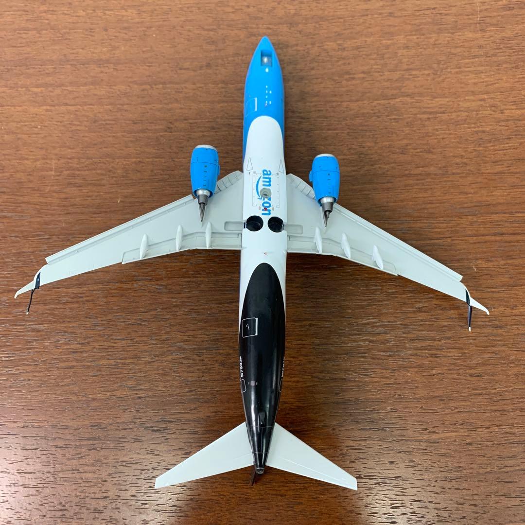 ❶　1/200　アマゾンプライムエア B737-800 N7933A