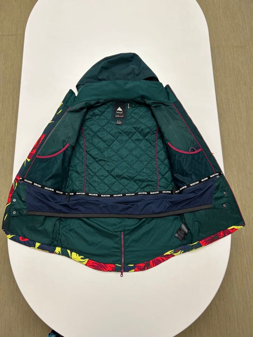 バートン　BURTON レディース　GORE-TEX ジャケット　Mサイズ