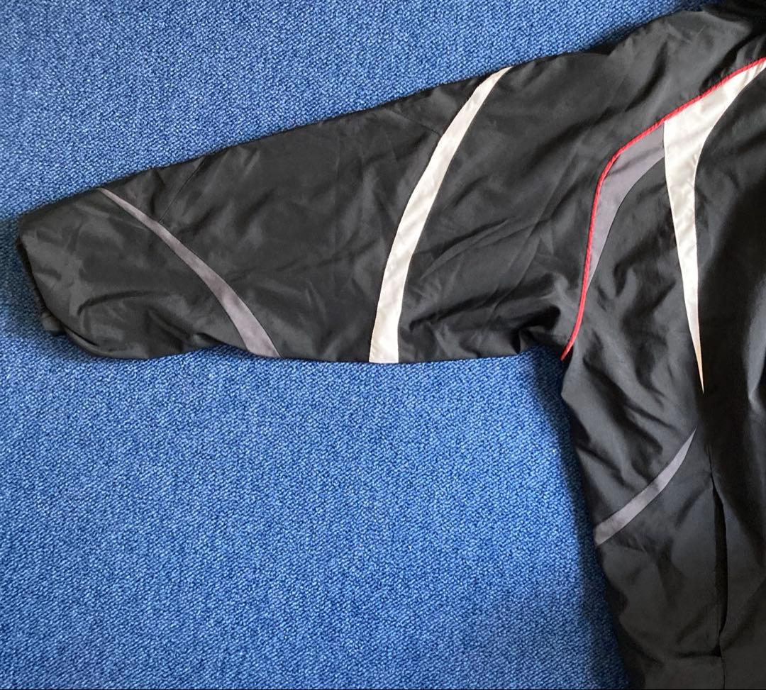 YONEX ウインドブレーカー上下　HEATCAPSULE 上(L) 下(O)