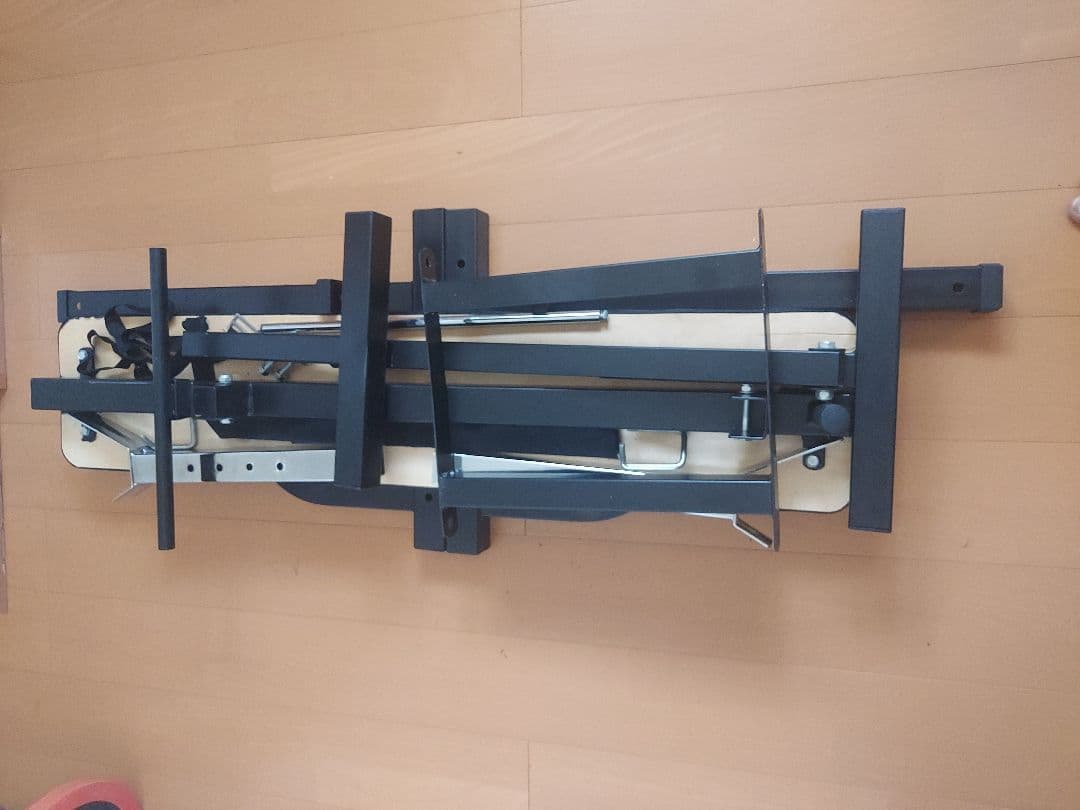 ①バーベルラック付き フラットベンチ台（ホームジム／筋トレ器具　①と②で１set