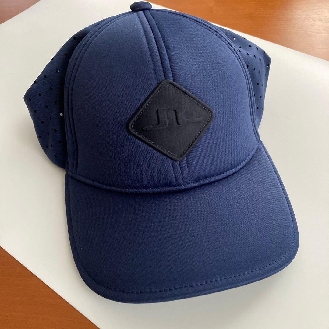 新品 J. LINDEBERG ゴルフメンズ帽子 ネイビーキャップ ロゴワッペン