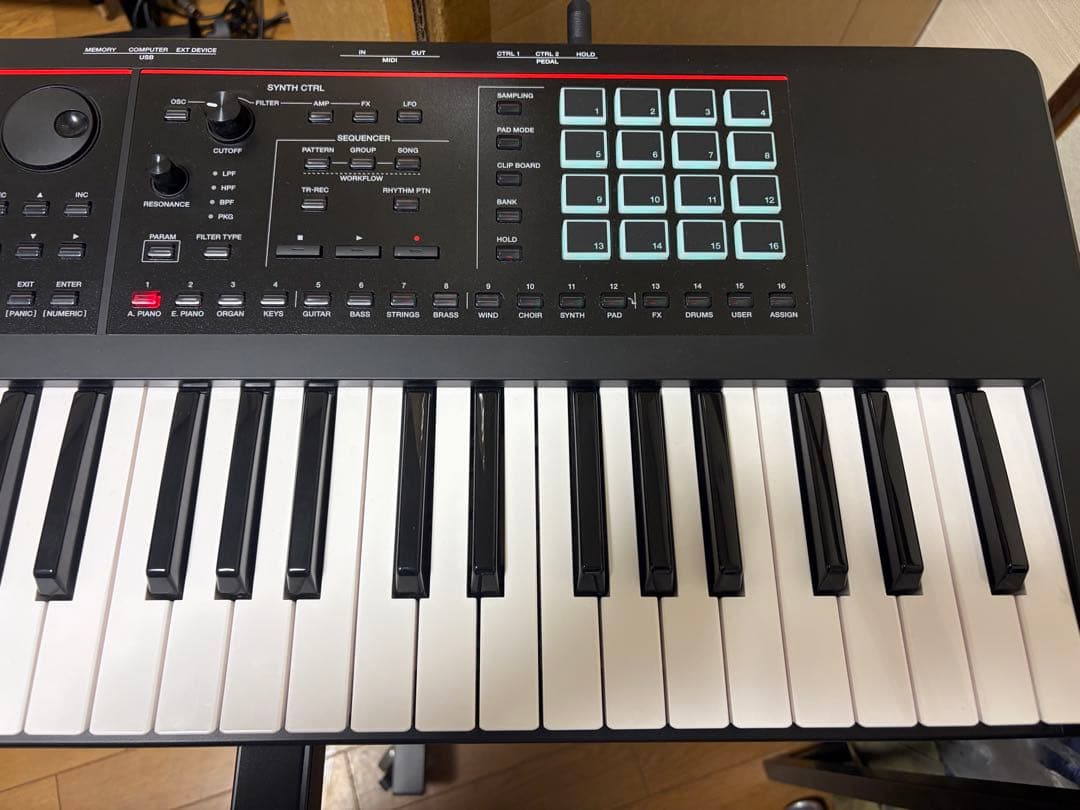 鍵盤楽器 Roland FANTOM 07