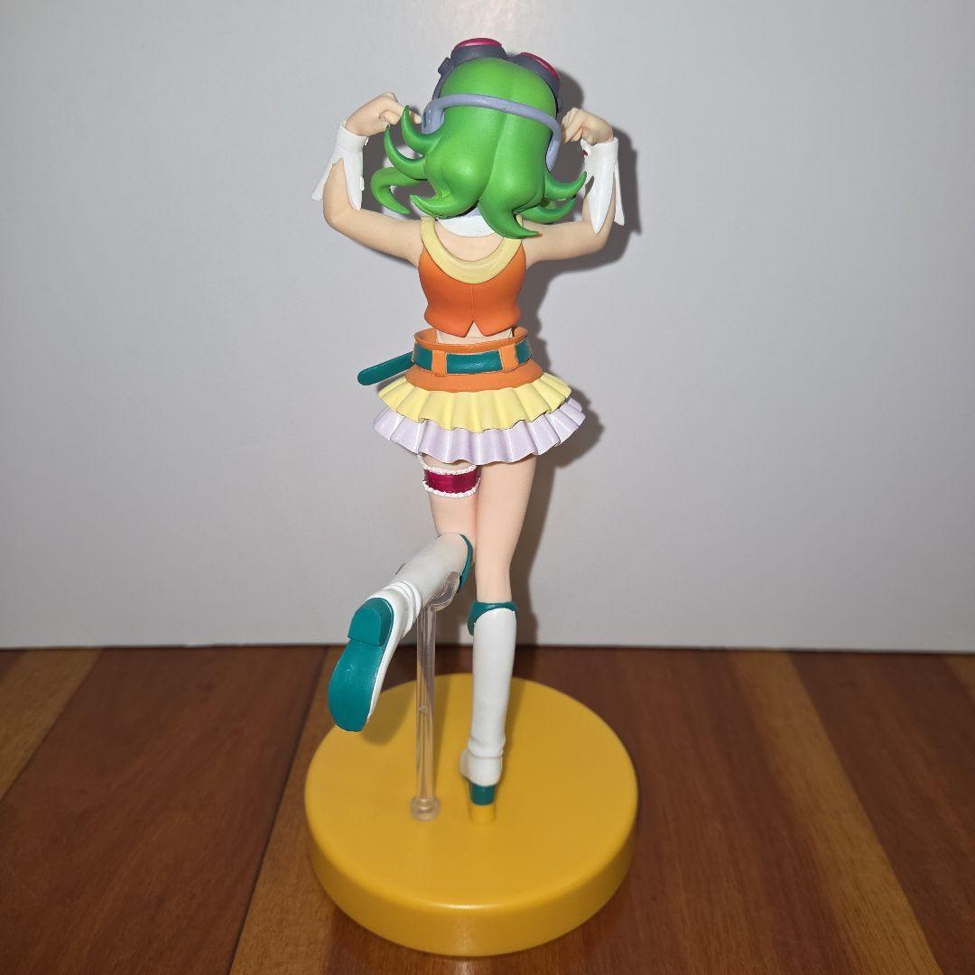 メグッポイド gumiフィギュア 2体セット