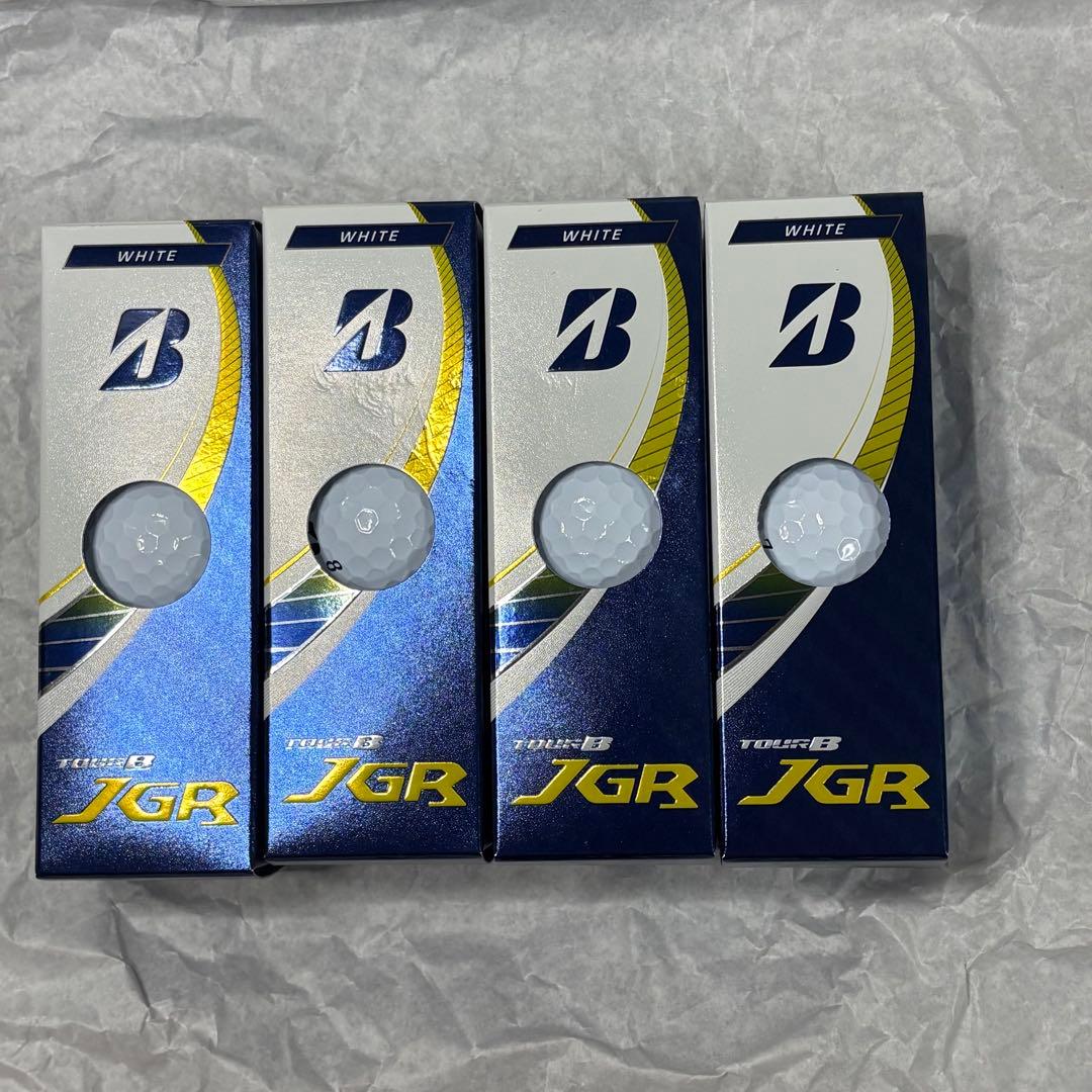 新品‼️ブリヂストン TOUR-B JGR ゼクシオツアースペシャル　ゴルフボール