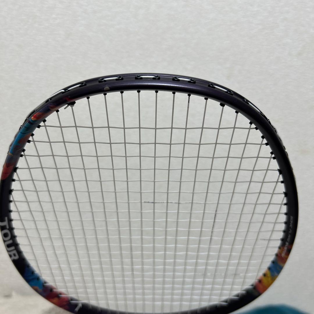 ヨネックスナノフレア700ツーア