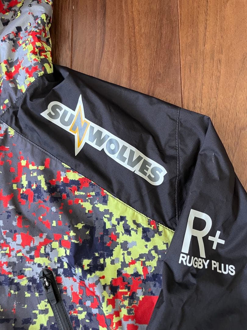 サンウルブズRUGBY PLUS ウォームアップウェア
