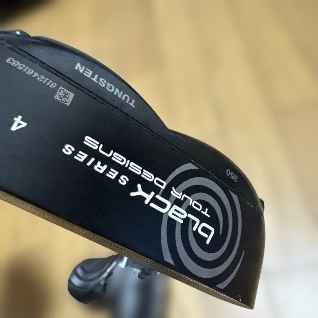 Odyssey Black Series 4 ミルドパター