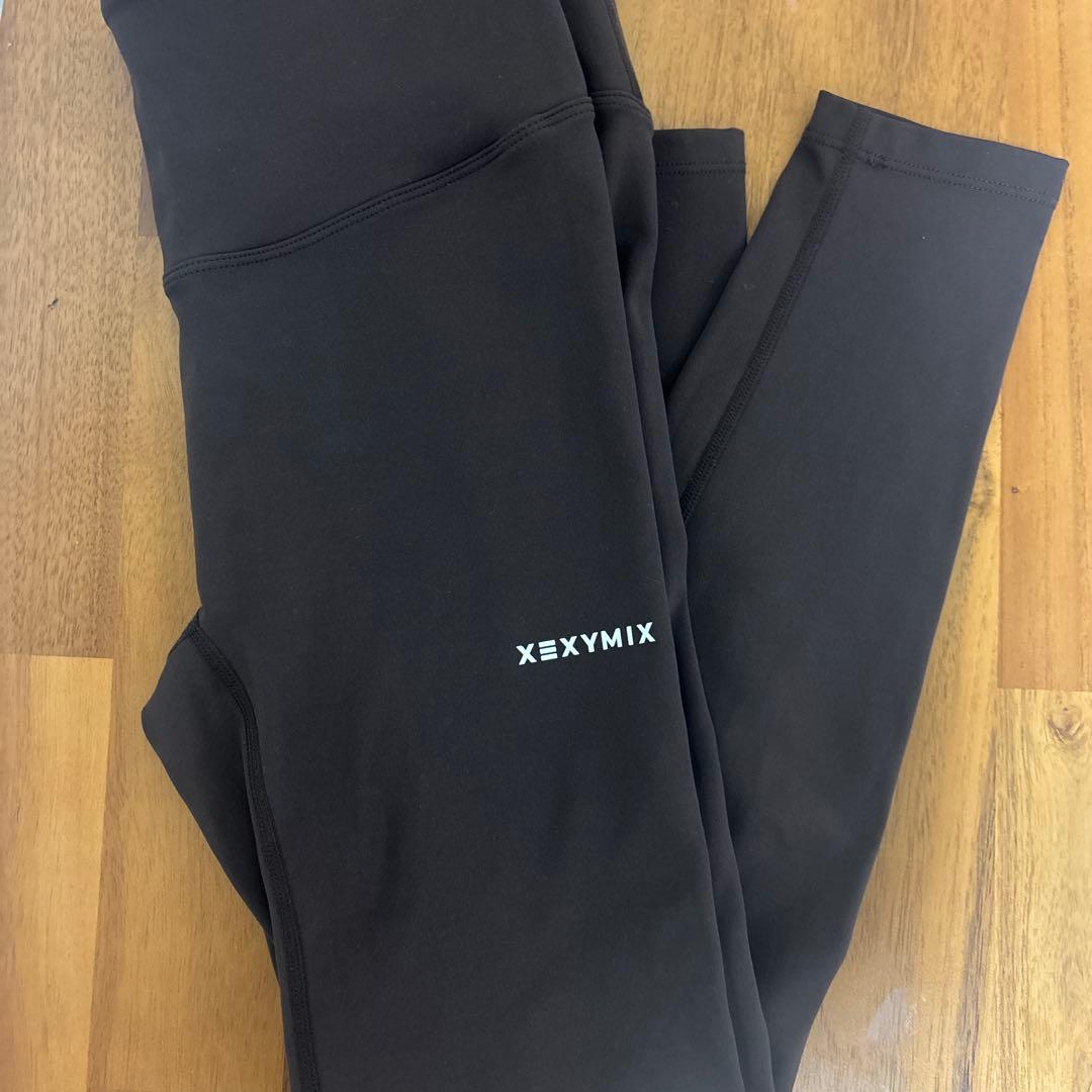 xexymix ゼクシィミックス　裏起毛　レギンス