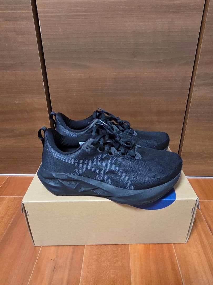 asics NOVABLAST 5 wide 27.5cm ブラック