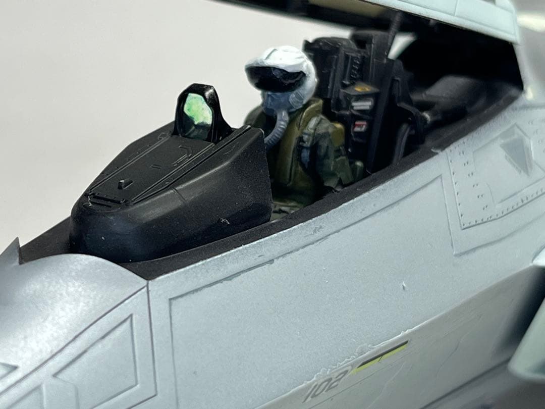 ハセガワ 1/48 F-22 （完成品）