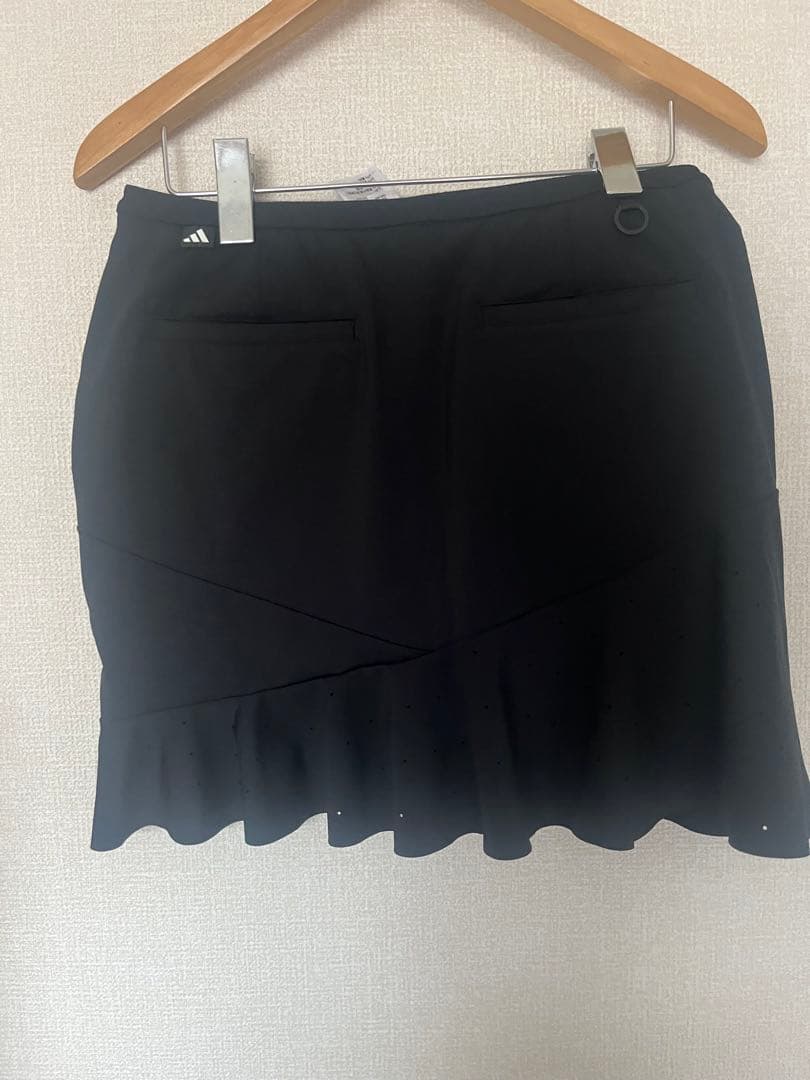 新品　アディダス ゴルフ　モックネック　ホワイト　スカート　セットアップ　L