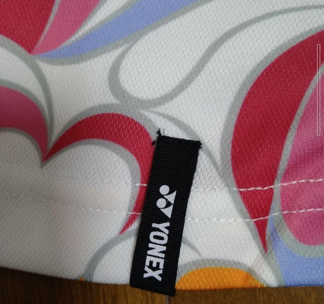 【新品未使用】YONEX テニスウェア カラフル2点上下セット♪