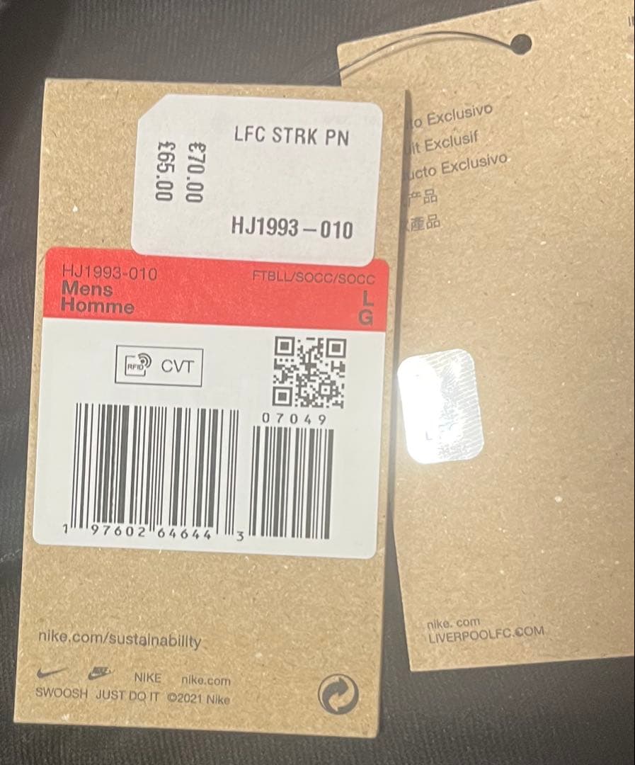NIKE リバプール　トラックパンツ　トレーニングパンツ　ジャージ下　新品　L