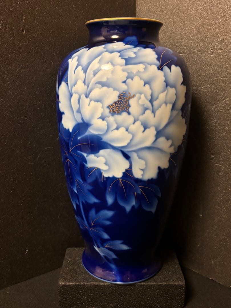 Yuki　深川製磁花瓶　瑠璃牡丹ルリ金彩　特大飾り壺１４号花生　台付