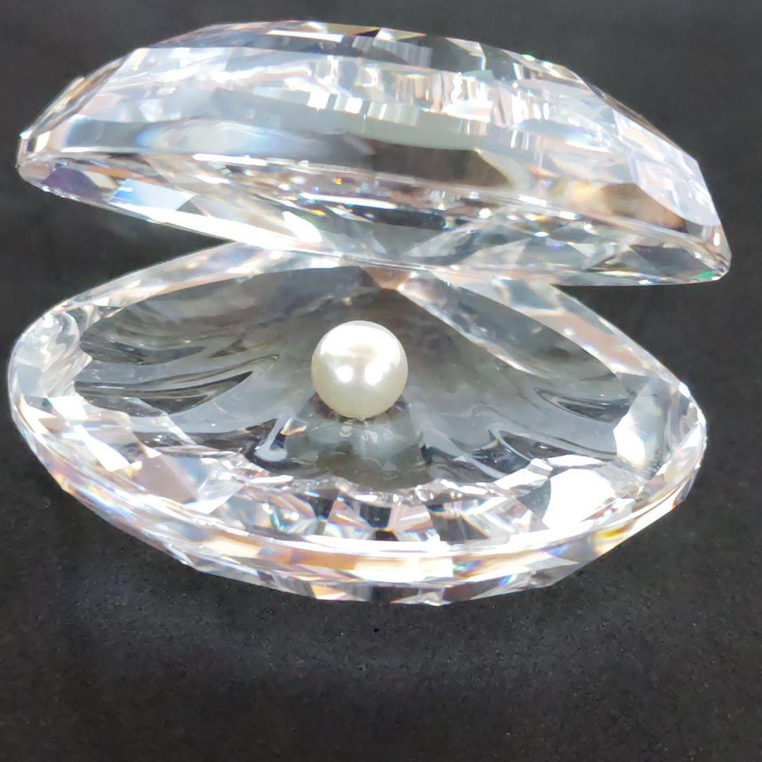 スワロフスキー　「貝と真珠」（Shell With Pearl）