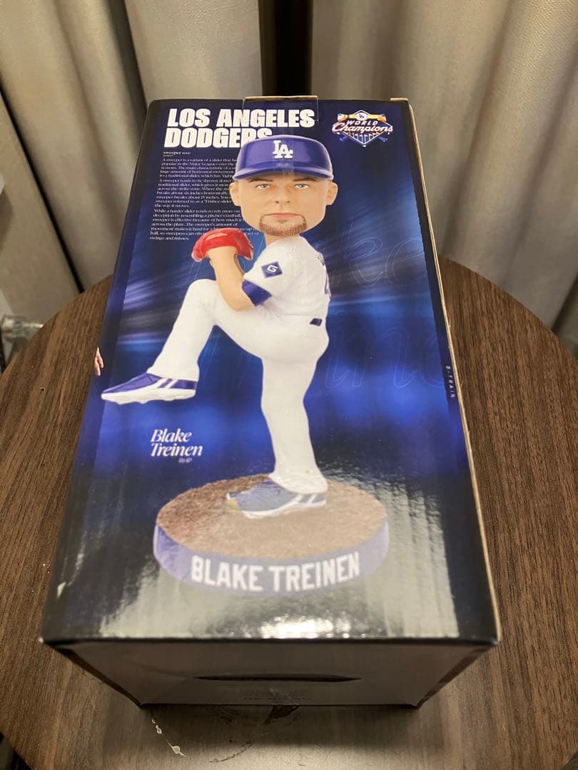 《現地限定》ドジャース　dodgers　ブレイク・トライネン　ボブルヘッド