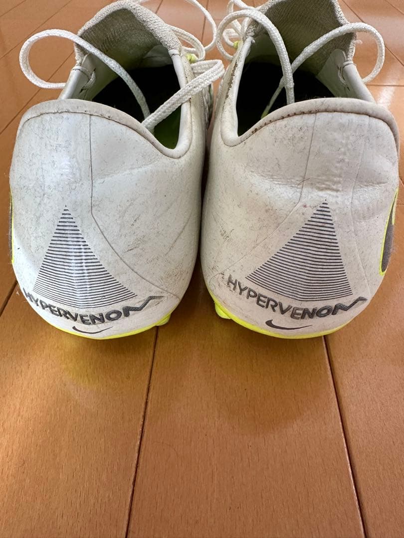 Nike Phantom ハイパーヴェノムサッカーシューズ