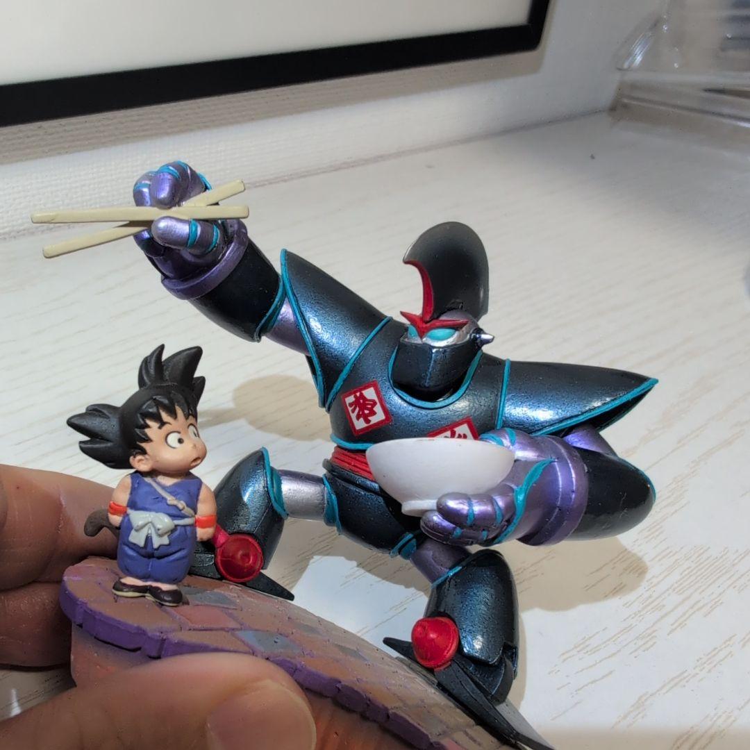 ドラゴンボールカプセル 孫悟空＆巨大ロボ(ウーロン変化)