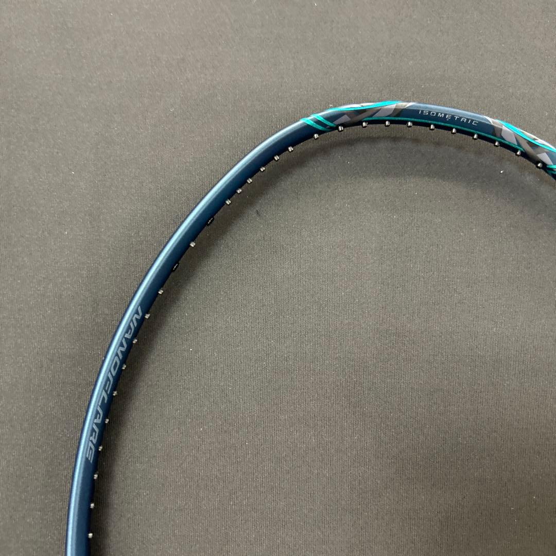 4ug6 ナノフレア800プロ　新品未使用　ヨネックス　バドミントン　ラケット
