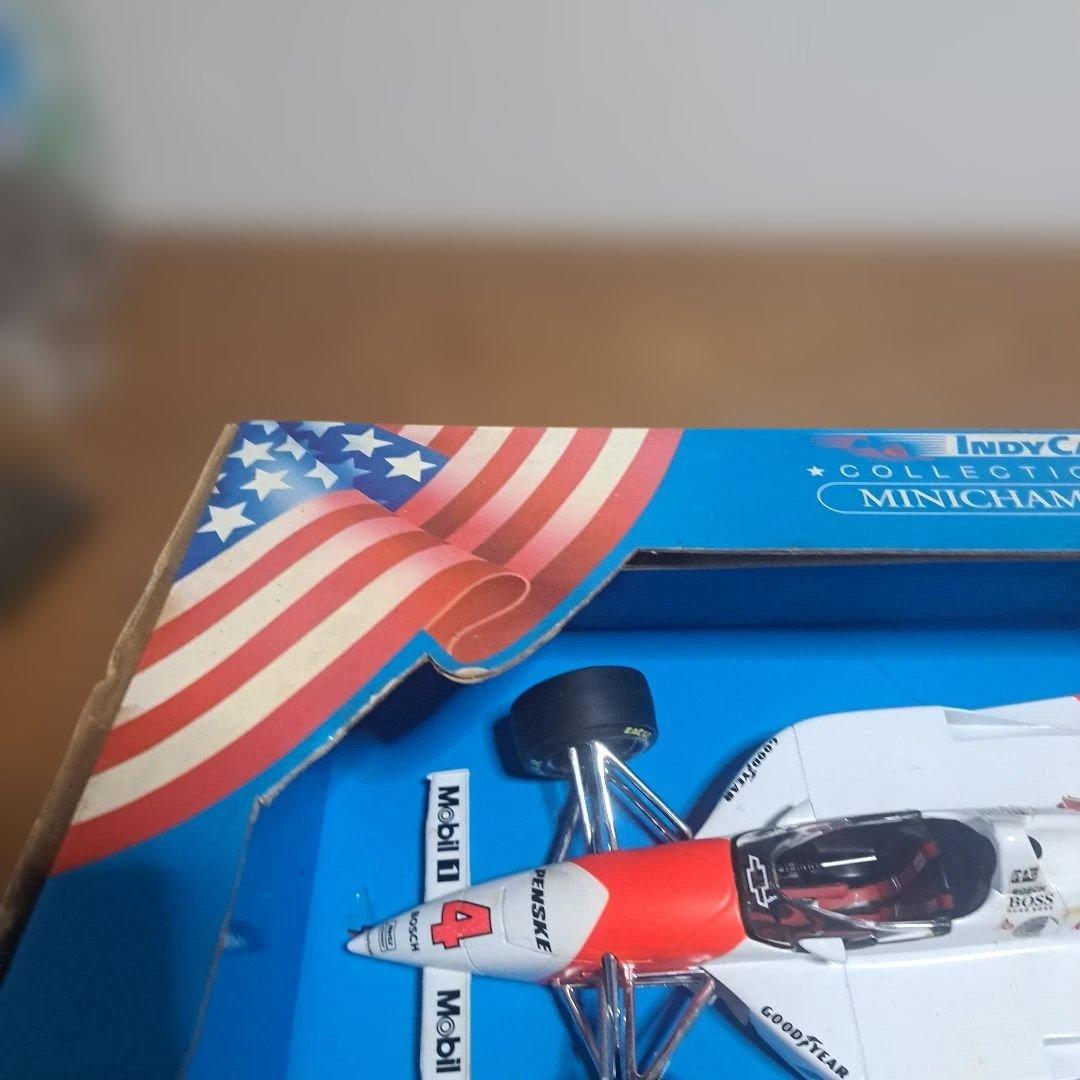ミニチャンプス 1/18 ペンスキー メルセデス PC23