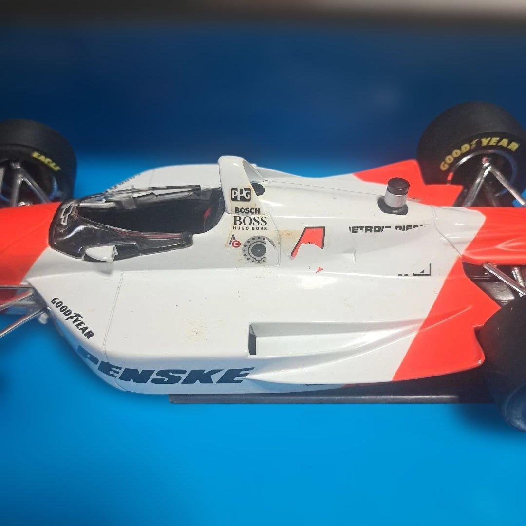 ミニチャンプス 1/18 ペンスキー メルセデス PC23