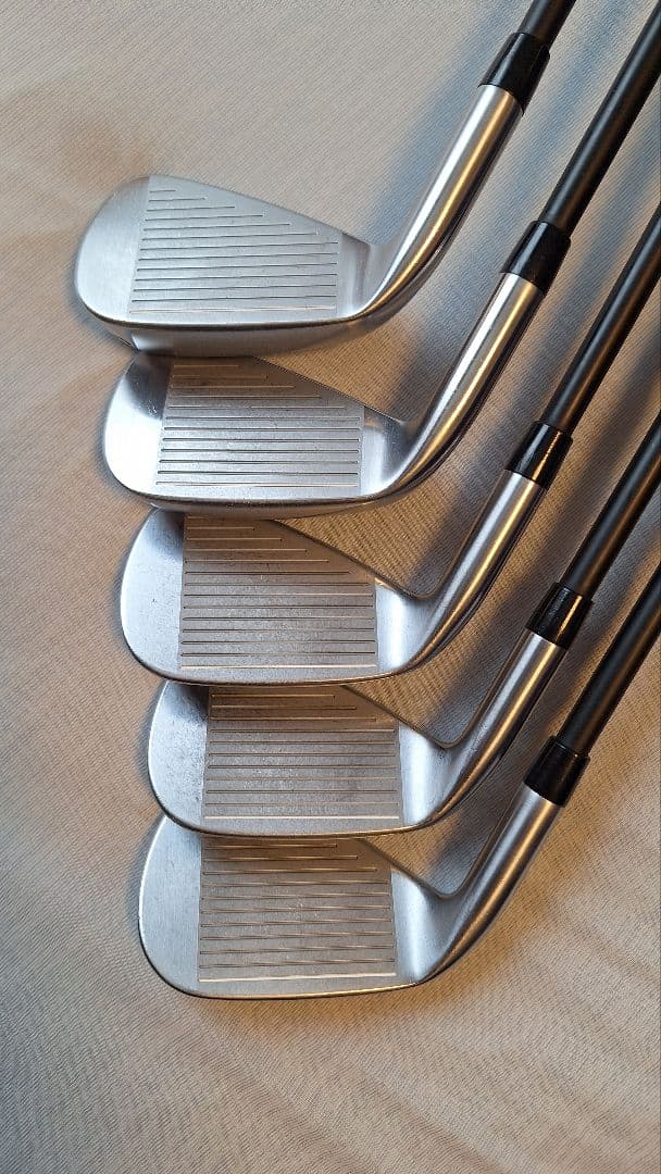 PXG 0211 アイアンセット 6-9 W グリップ新品