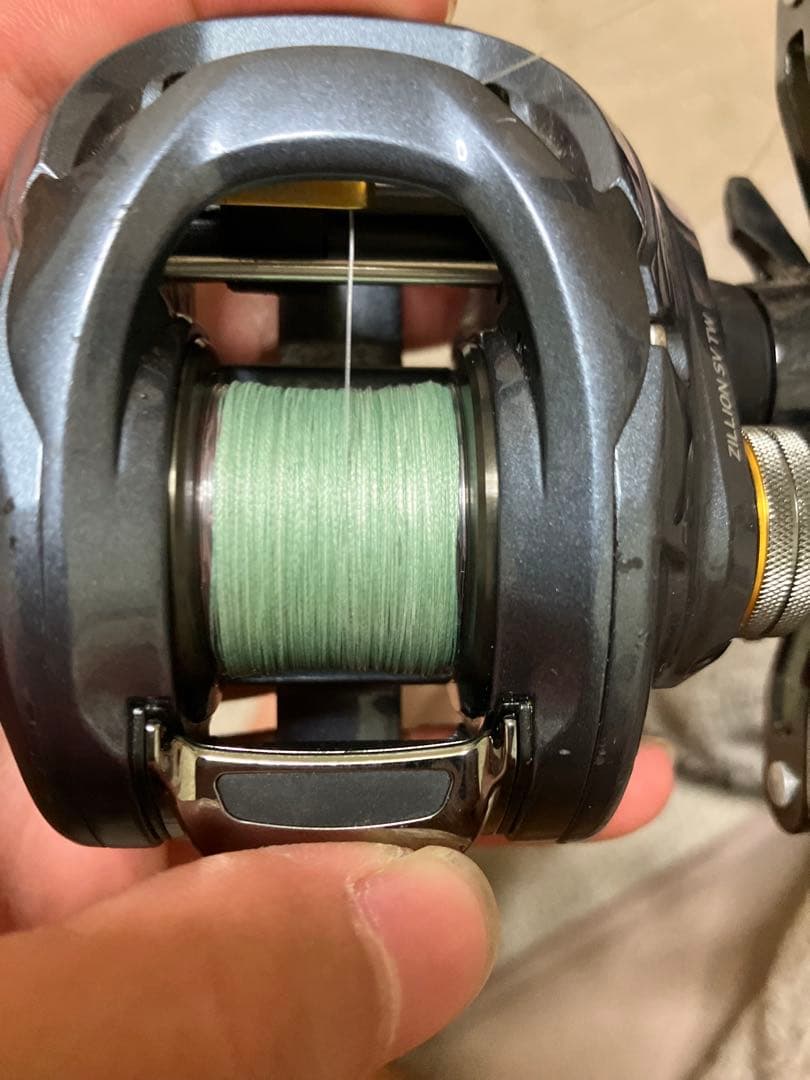 DAIWA ZILLION SV TW 1016SH右ハンドル