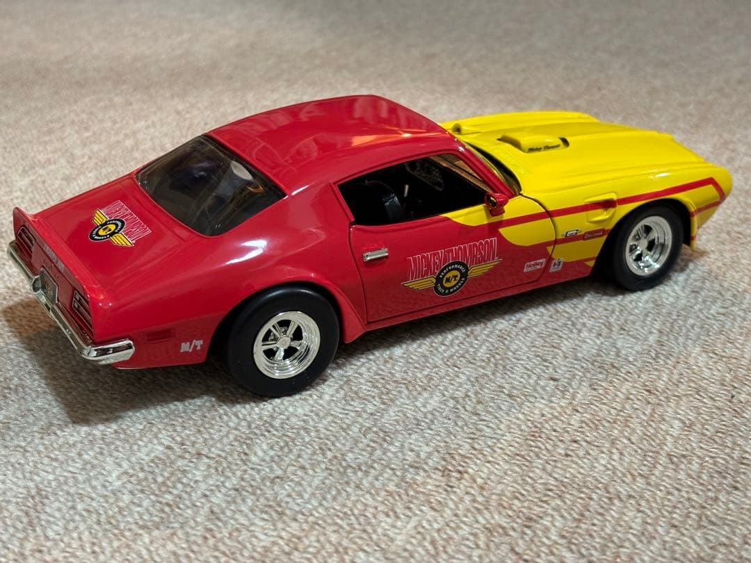 ERTL 1/18 ミニカー　ファイヤーバード トランザム