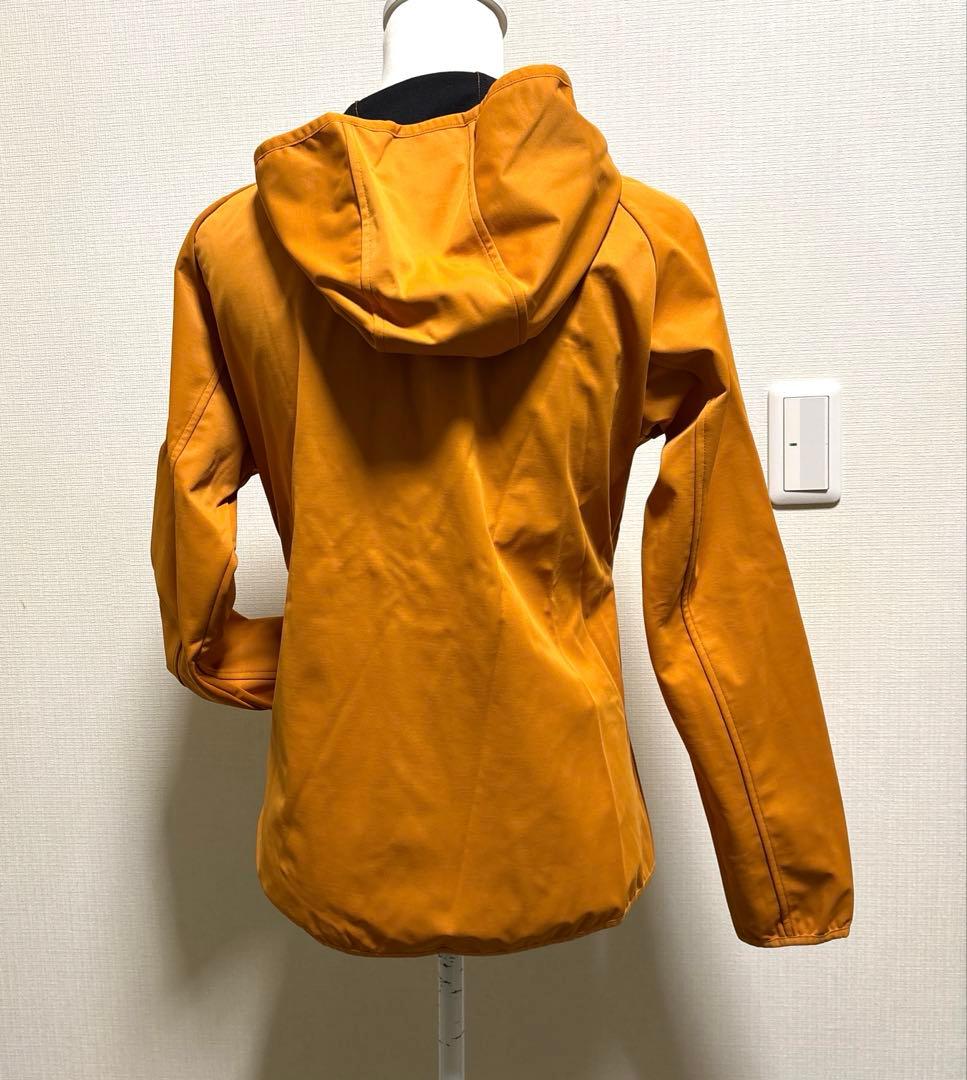 ヨネックスwomanウォームアップパーカー【数量限定品】ストレッチタイプサイズＬ