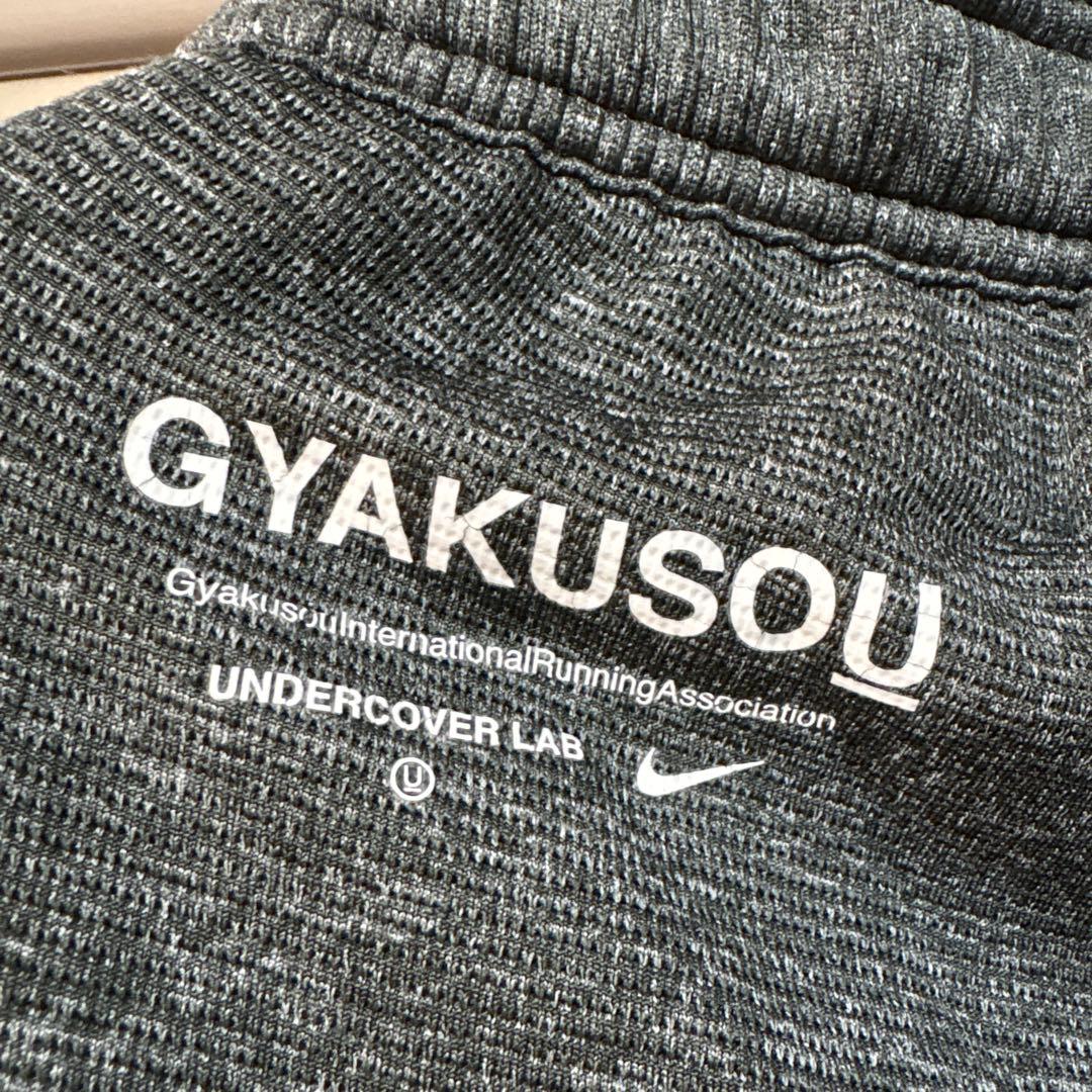 GYAKUSOU nike 上下セット　上M 下S