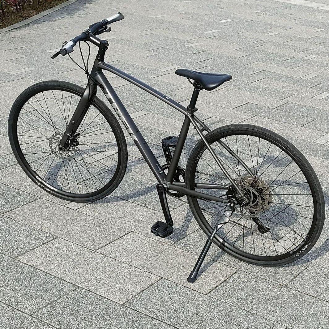 TREK FX3 Gen3 Lサイズ 2023年モデル 直接お引渡希望 さいたま