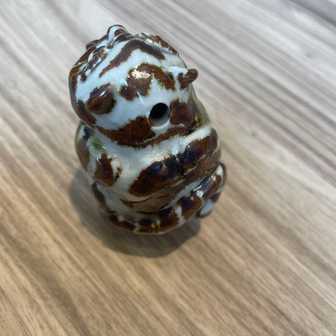 陶器製虎の装飾品　虎　水滴