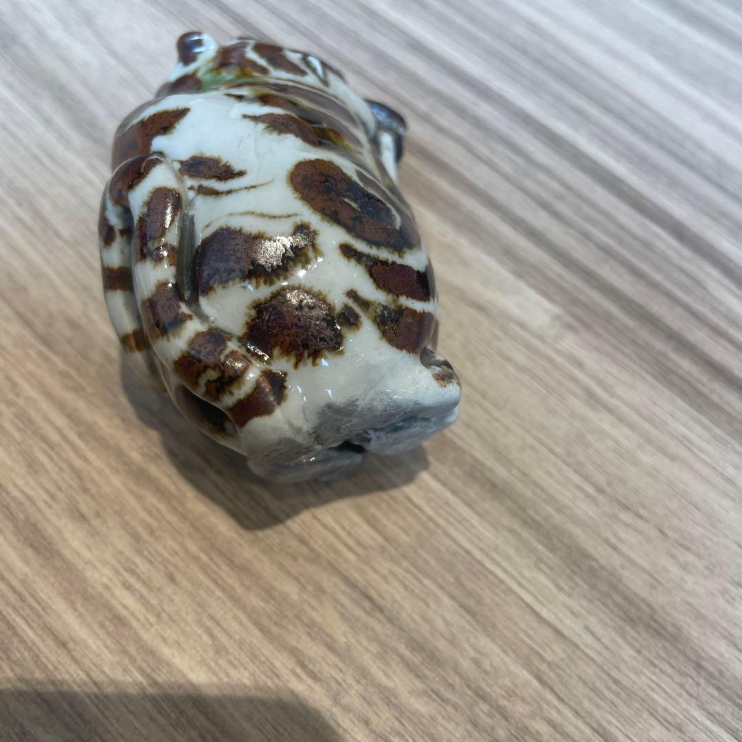 陶器製虎の装飾品　虎　水滴