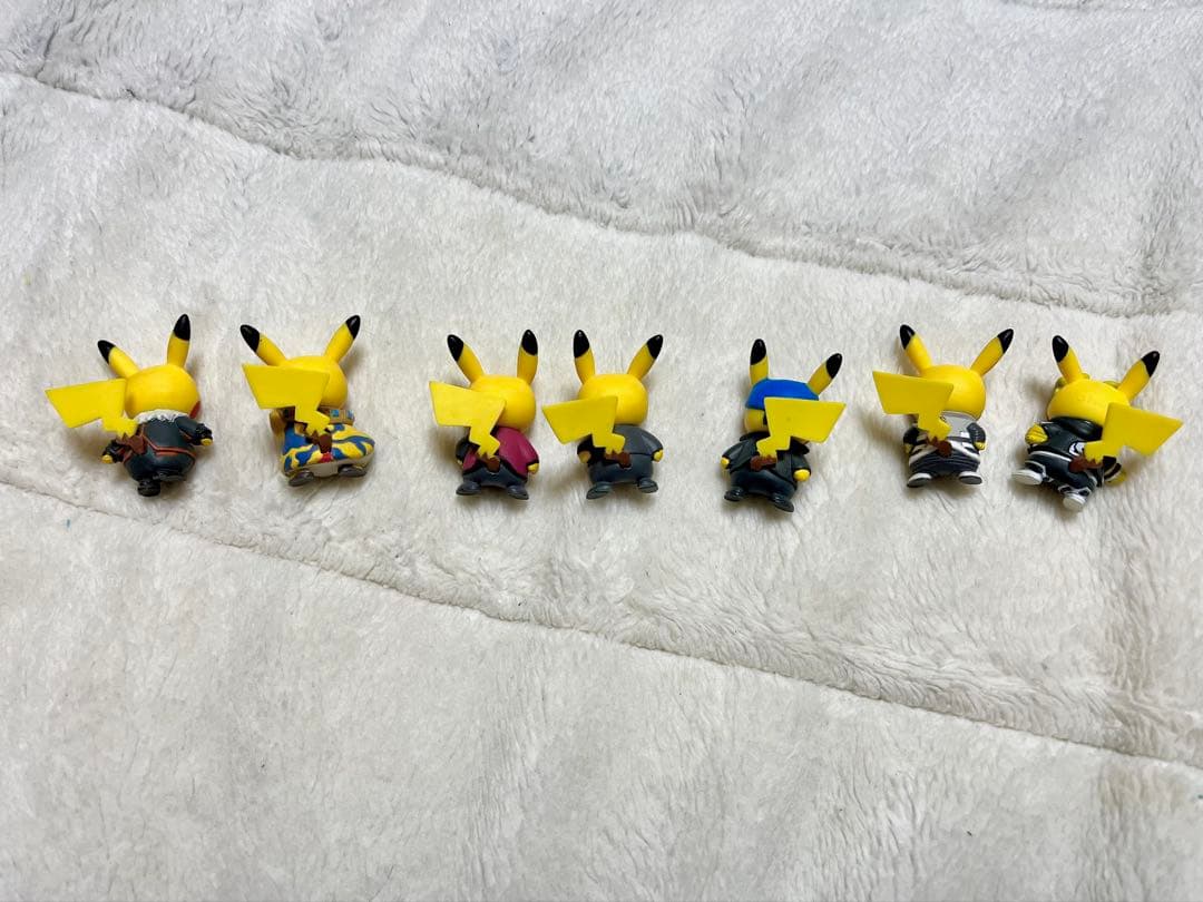 ポケモンセンター限定　ボスごっこピカチュウ　フィギュア　7種セット