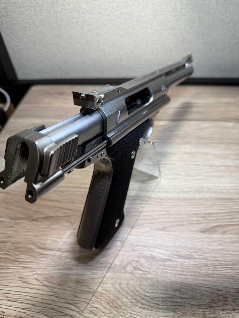 MGC製　オートマグ44 モデルガン