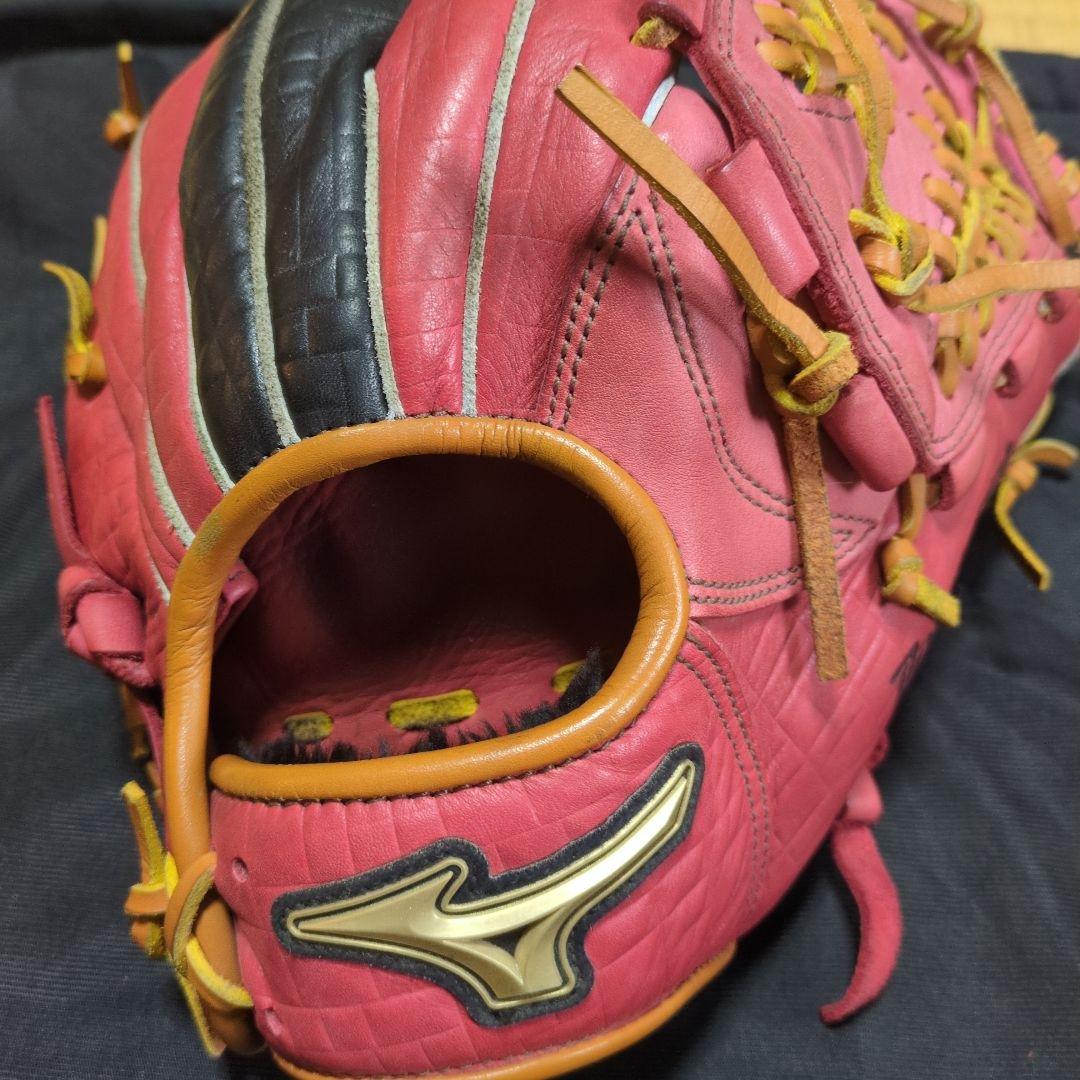 Mizunoグローブ 赤