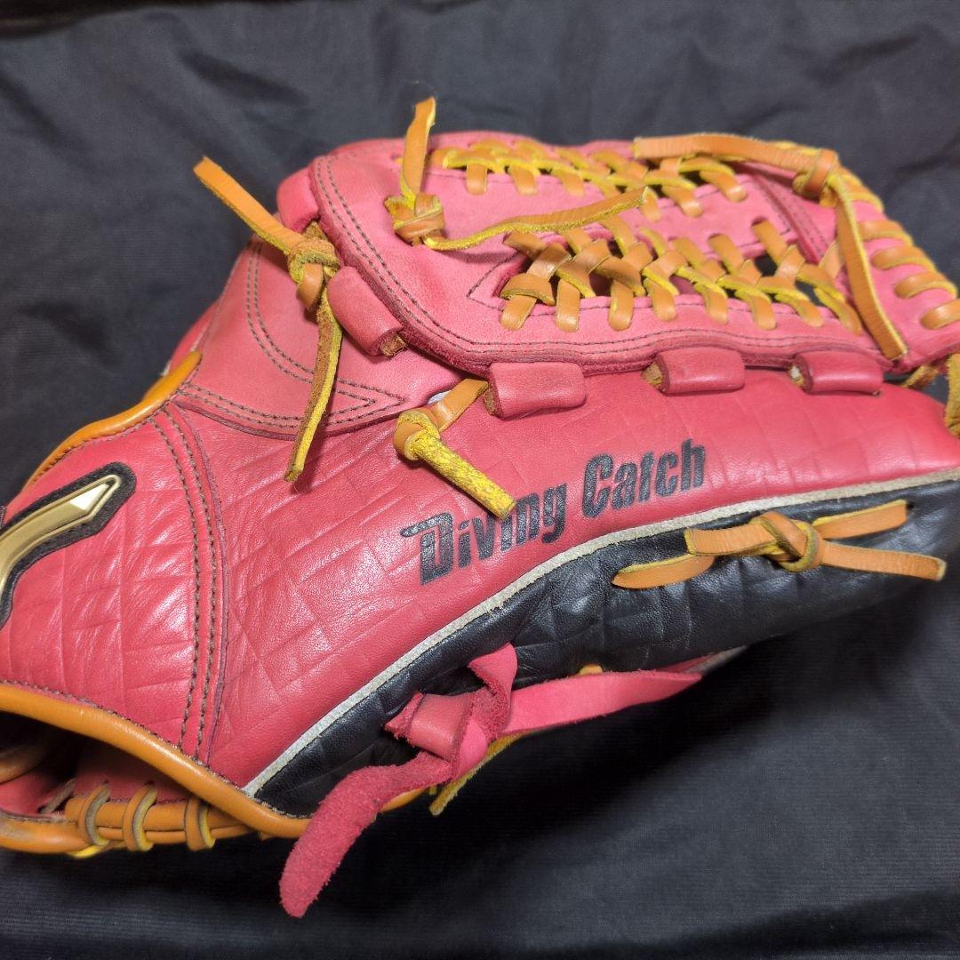 Mizunoグローブ 赤