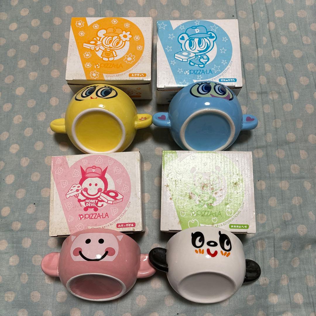 ピザーラエンジェルブルー4種類セット【カップ、キーホルダー】