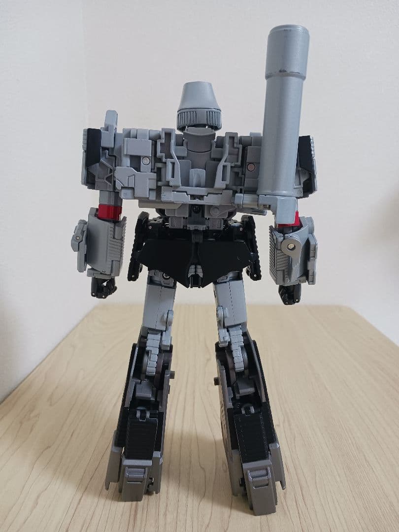 トランスフォーマー マスターピース mp-36 メガトロン
