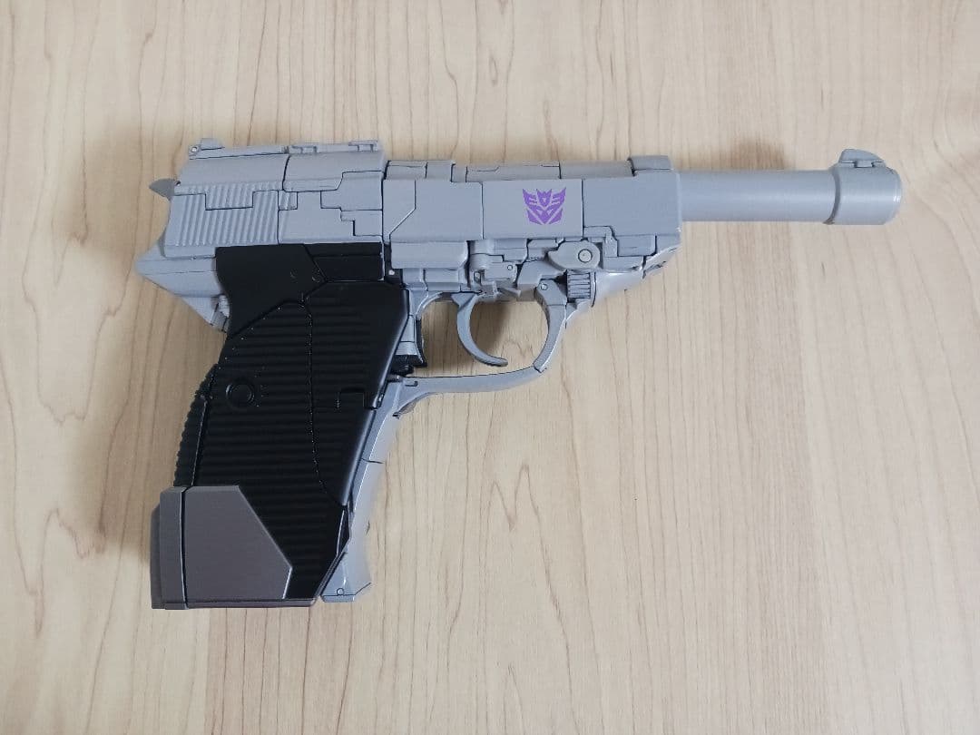 トランスフォーマー マスターピース mp-36 メガトロン
