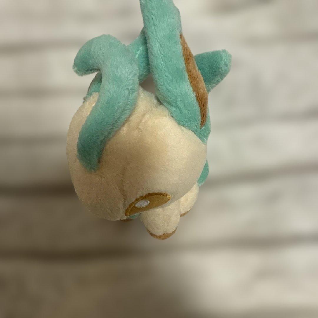 ポケモンセンター　リーフィア　ぬいぐるみ　ポケドール