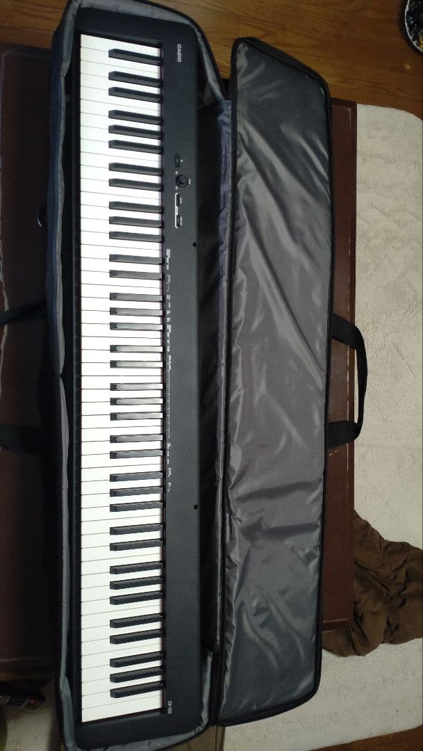 美品★CASIO 電子ピアノCDP-S100BK ハンマーアクション88鍵盤