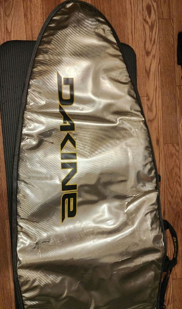DAKINE サーフボードケース シルバー/イエロー